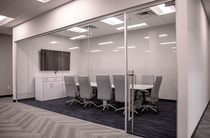Frameless Tempered Glass Office Partition